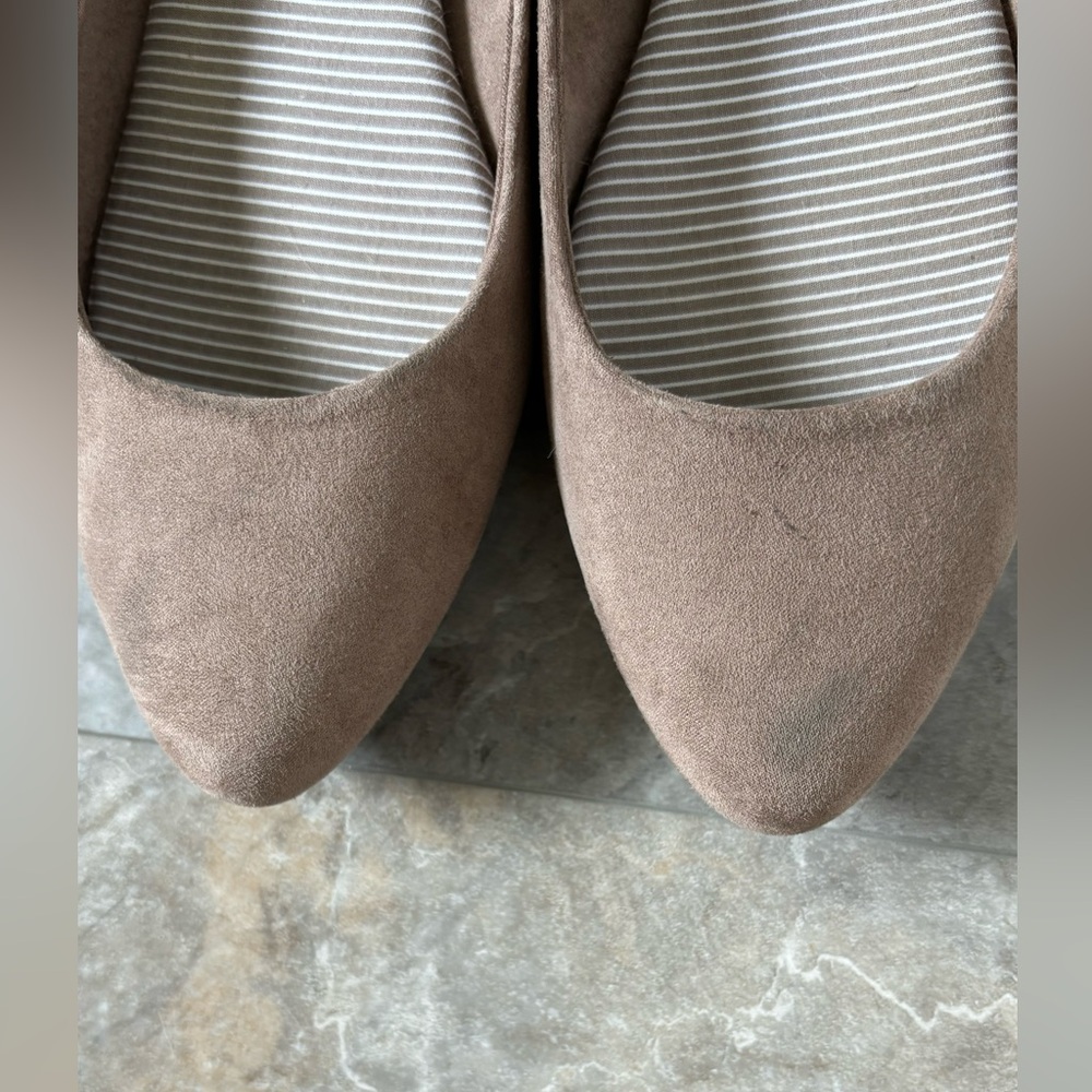 Ballet Flats - Picture 2 of 3